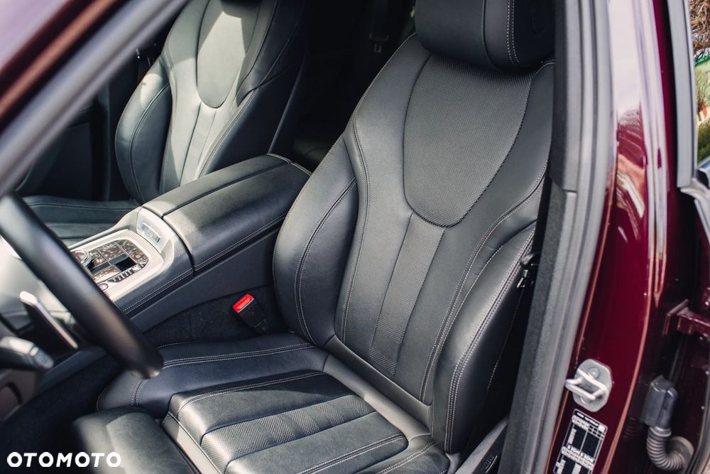BMW X6 M50i - 15