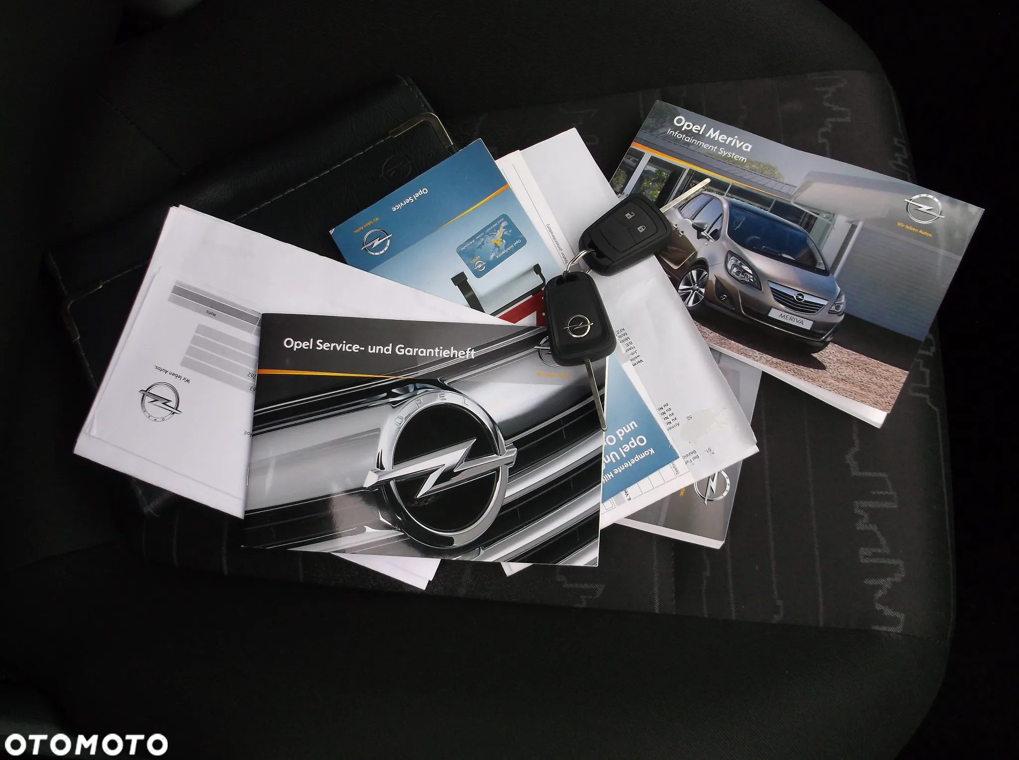 Opel Meriva 1.4 T Essentia S&S - 18