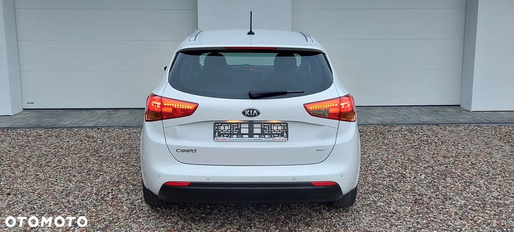 Kia Ceed 1.4 CVVT ISG Spirit - 8