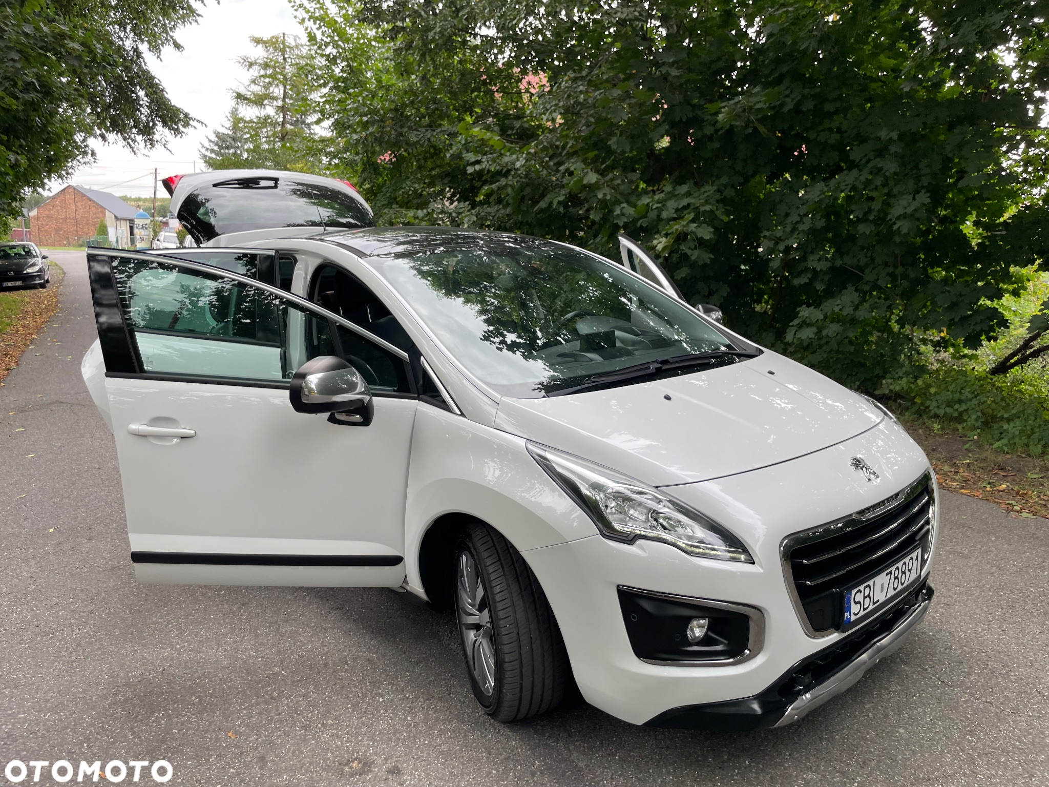 Peugeot 3008 PureTech 130 Stop & Start GPF Allure - 19