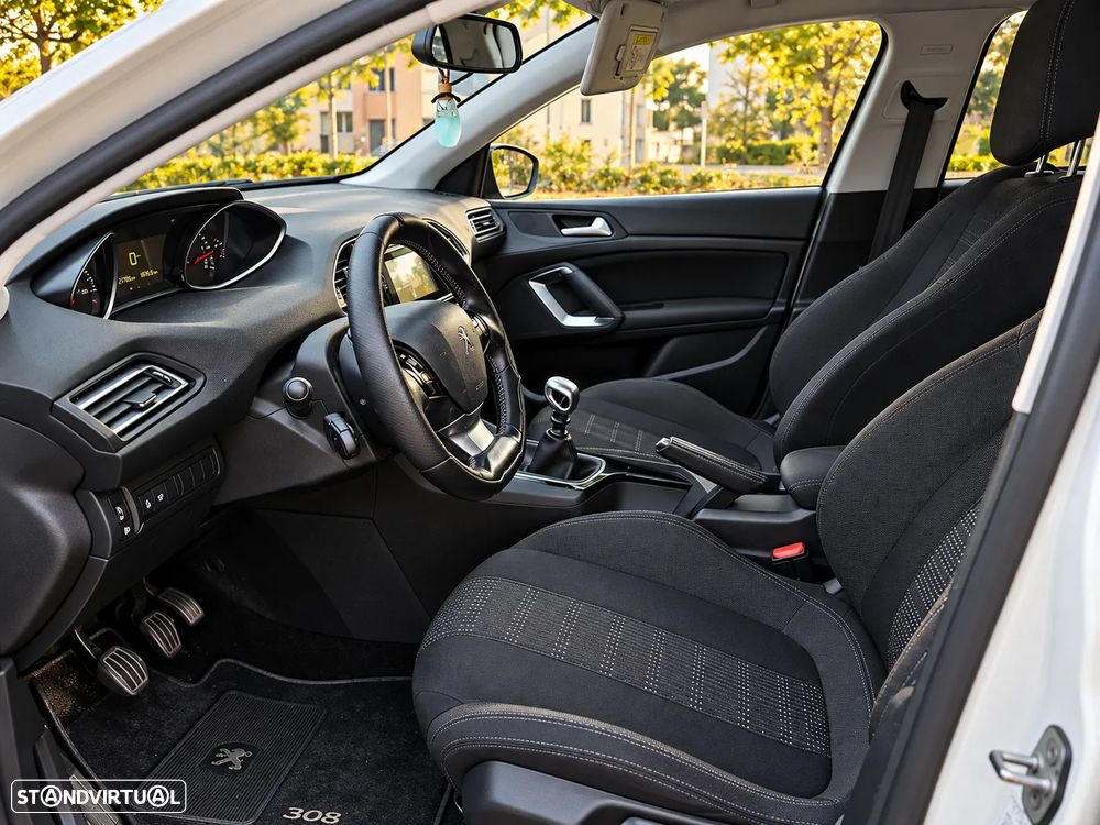 Peugeot 308 SW - 6