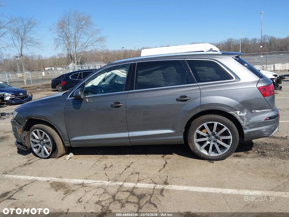 Audi Q7 - 6