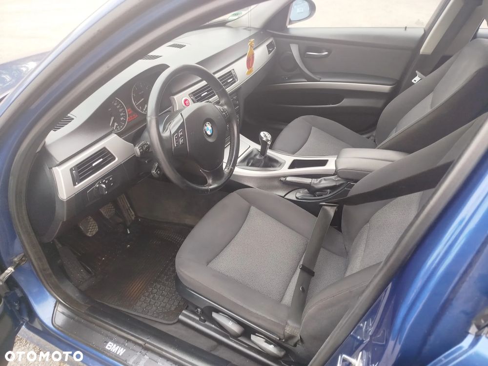BMW Seria 3 - 7