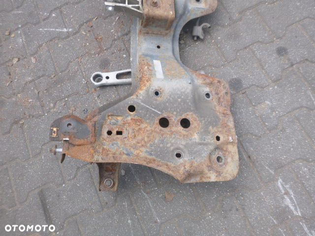 SANKI PRZÓD PRZEDNIE OPEL CORSA D - 9