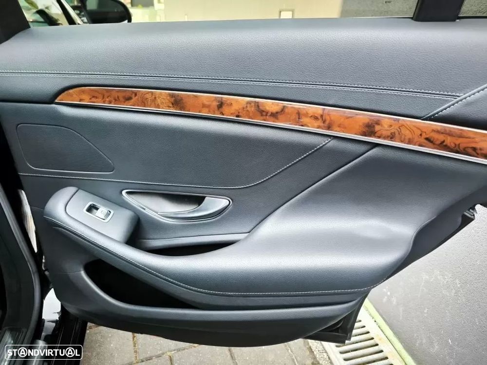 Mercedes-Benz S 300 BlueTEC Hybrid - 30