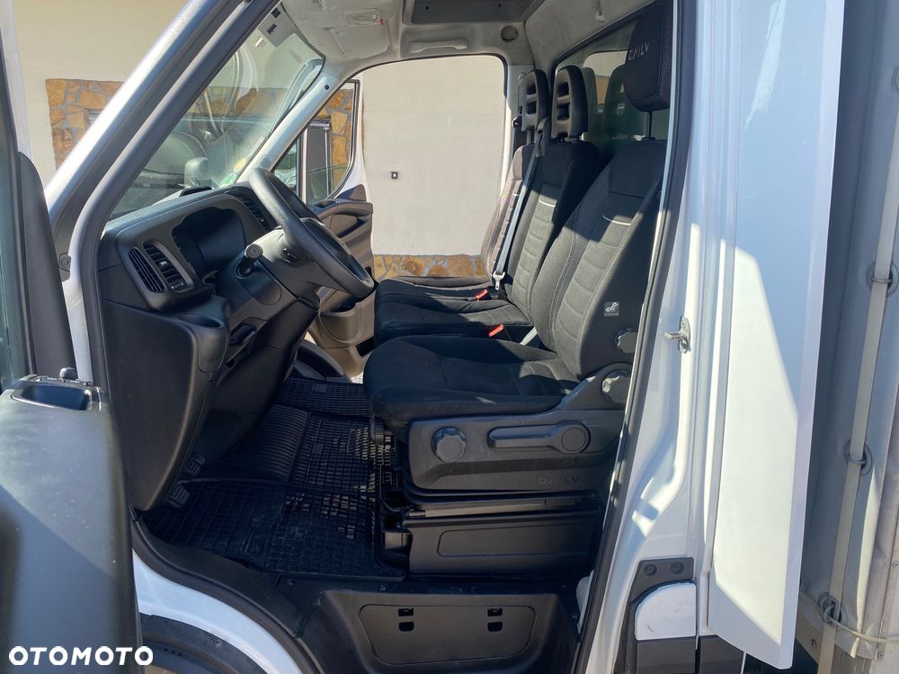 Iveco DAILY 3.0 skrzyniowe, 10-paletowe, zakupione w salonie w Rzeszowie, bezwypadkowe, - 14