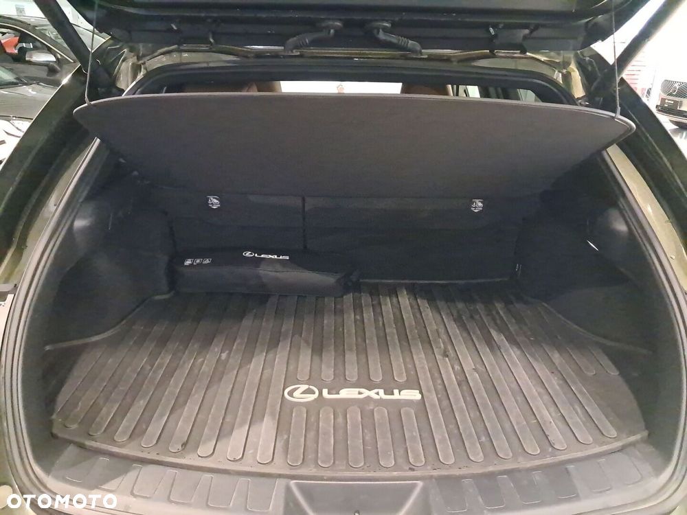 Lexus UX 250h GPF F Sport Design 2WD - 11