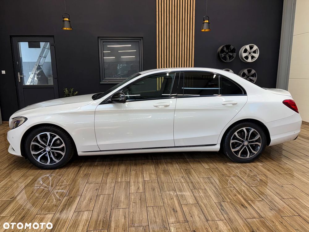 Mercedes-Benz Klasa C 200 9G-TRONIC - 11