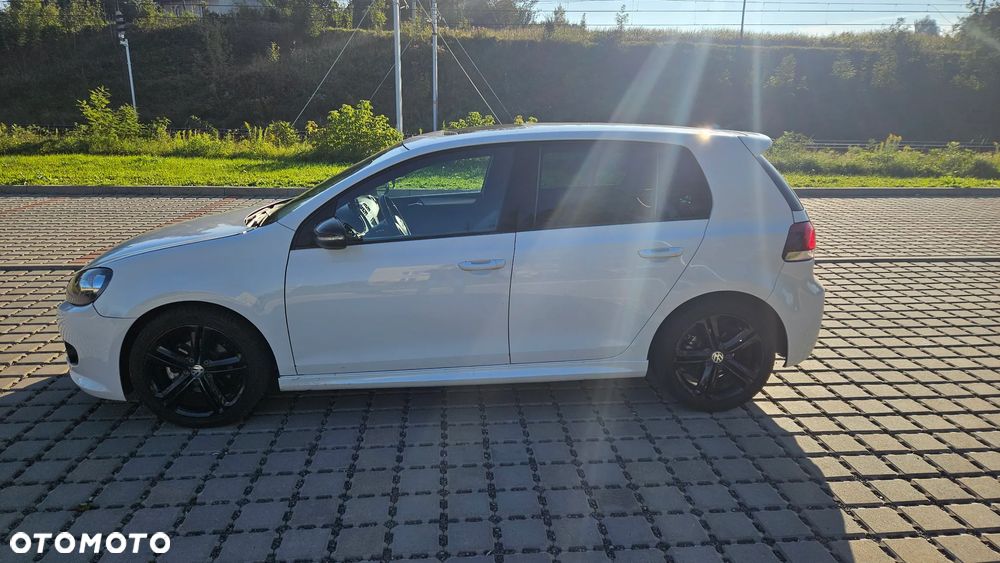 Volkswagen Golf 1.6 TDI Highline - 5