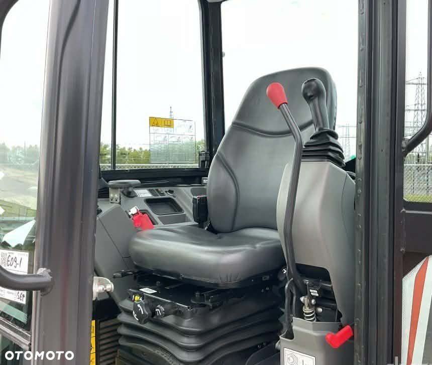 Bobcat E50z - 3