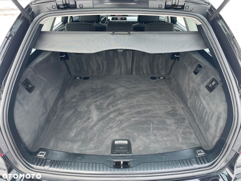 BMW Seria 5 520d Edition Lifestyle - 13