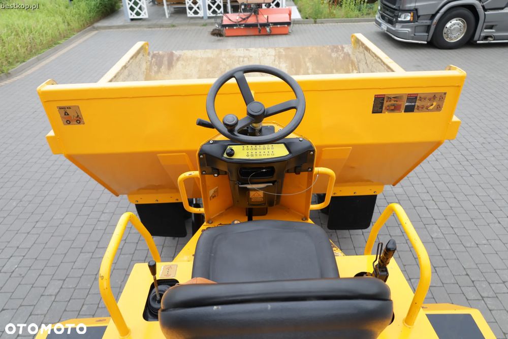 Thwaites MACH2060 6 ton - 23