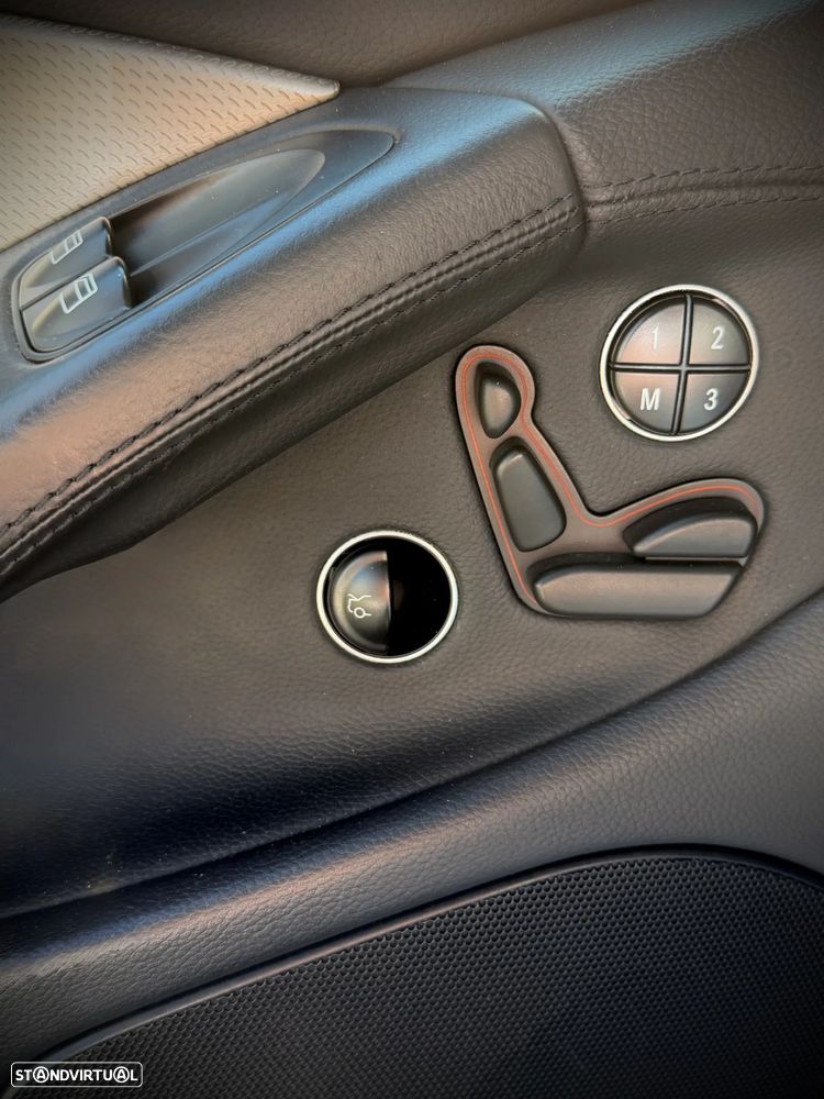 Mercedes-Benz SL 350 Standard - 16