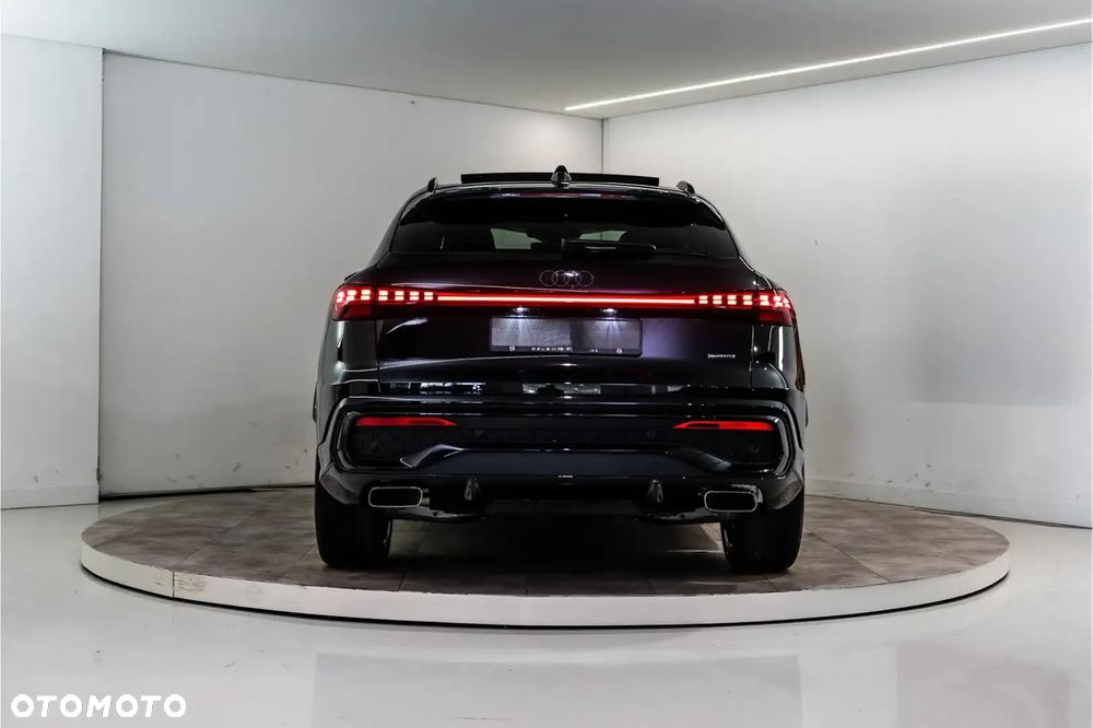 Audi Q5 Sportback - 7