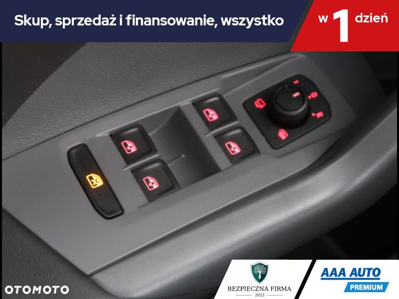 Volkswagen T-Cross - 18