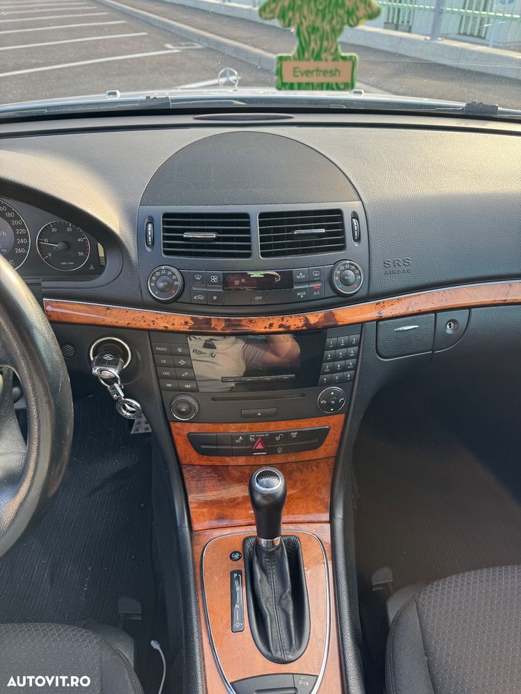 Mercedes-Benz E 220 CDI Automatik Elegance - 9
