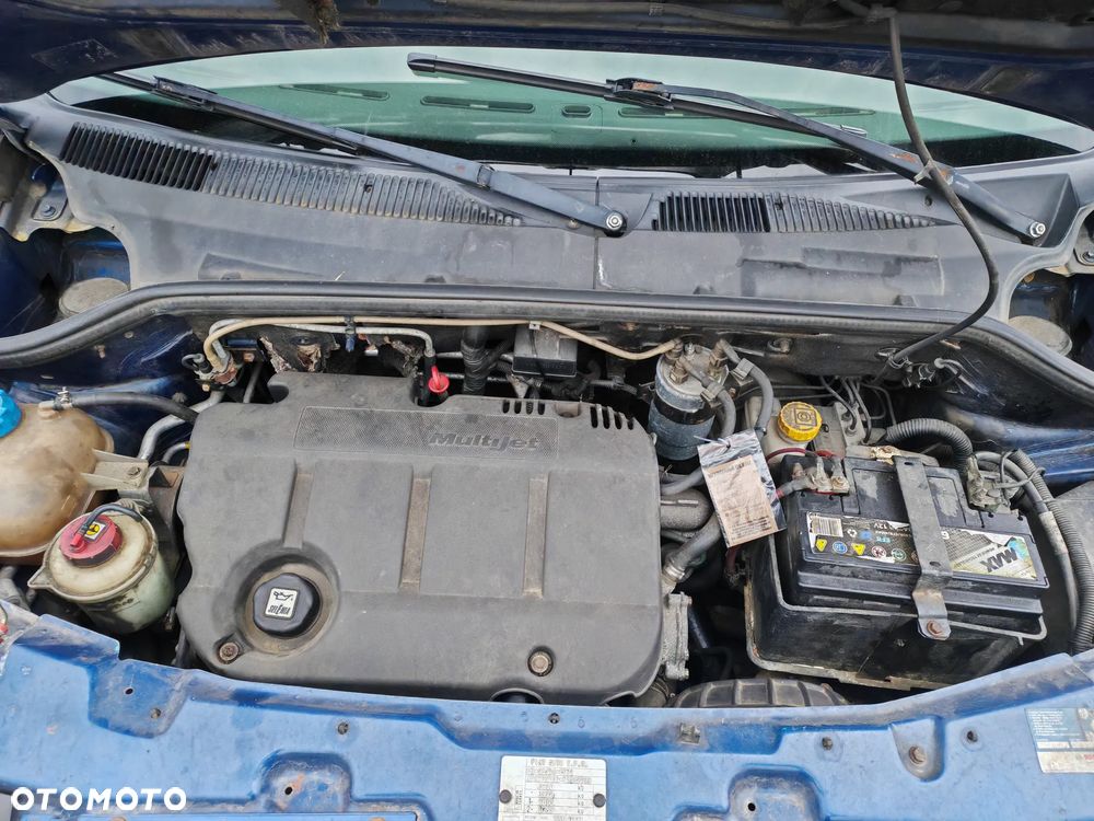 Fiat Doblo 1.9 JTD Dynamic - 17