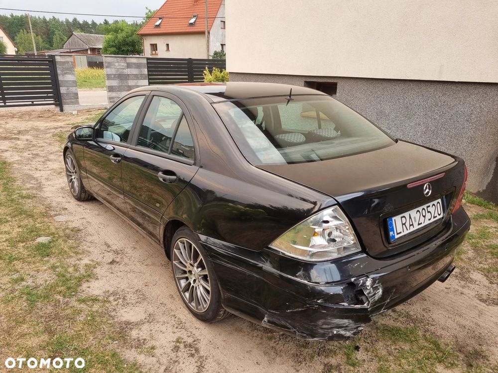 Mercedes-Benz Klasa C 200 CDI Classic - 4