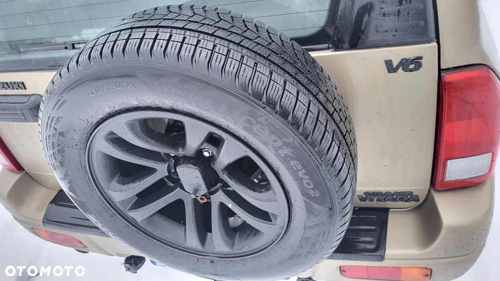 Suzuki Grand Vitara 2.7 V6 - 14