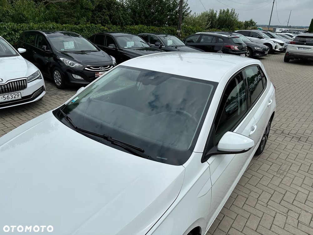 Volkswagen Polo - 32