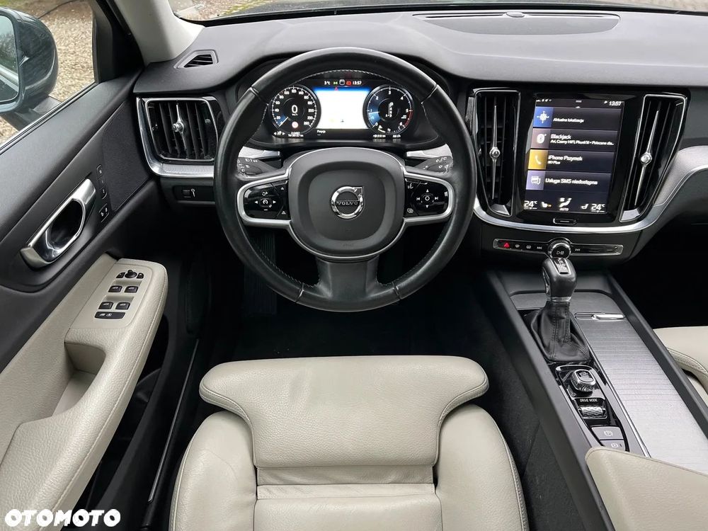 Volvo V60 - 16