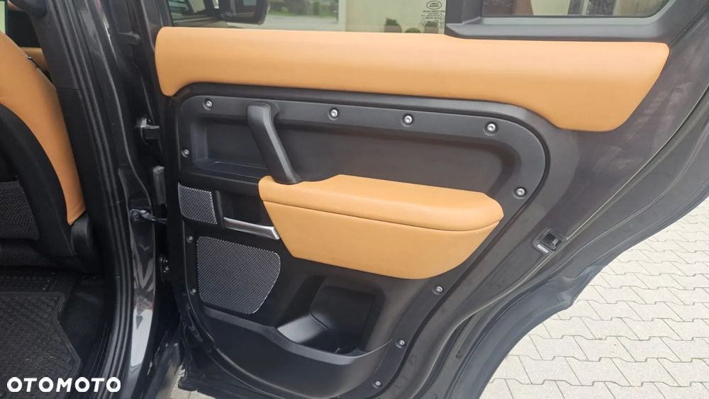 Land Rover Defender 110 5.0 P525 V8 Carpathian Edition - 19