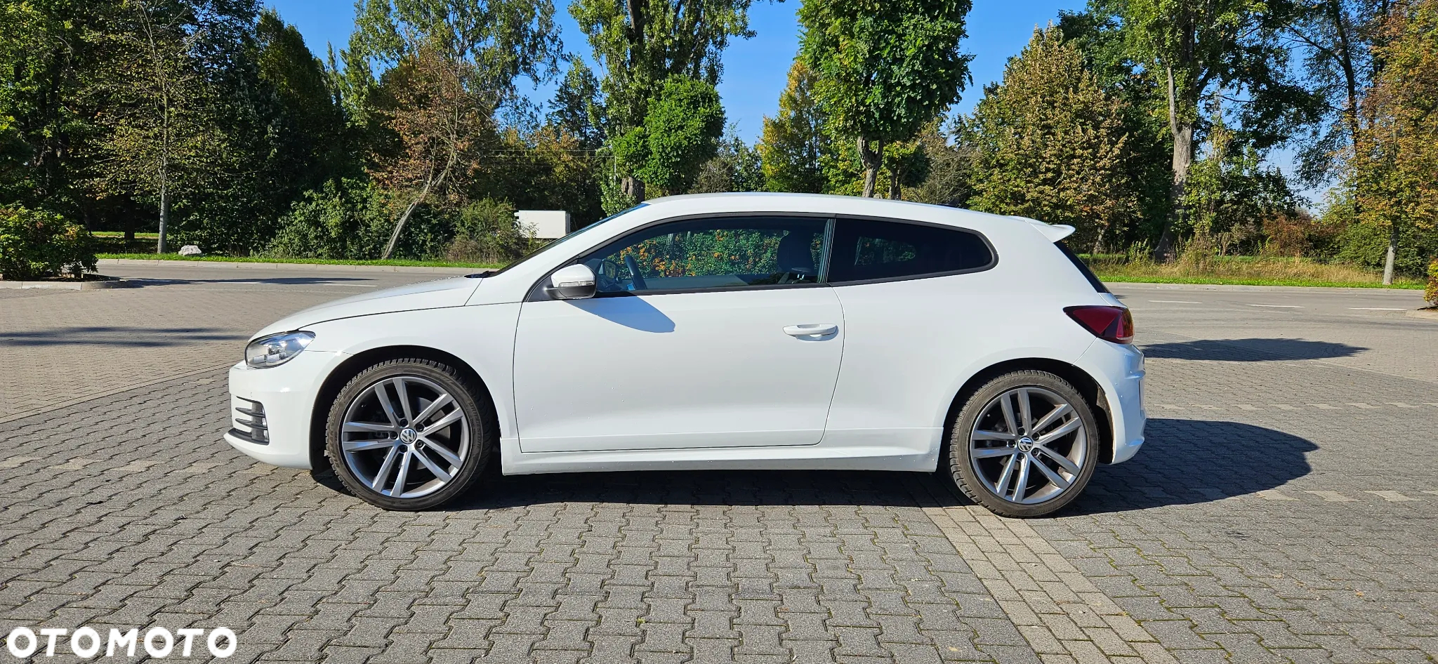 Volkswagen Scirocco 2.0 TSI BMT Perfectline R-Style DSG - 4