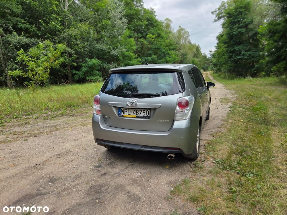 Toyota Verso 2.0 D-4D 5-Sitzer Life - 8