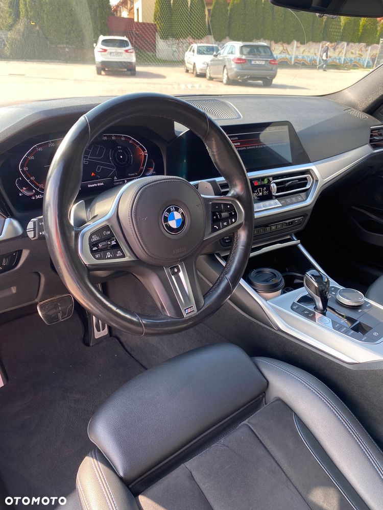 BMW Seria 3 320i M Sport - 15