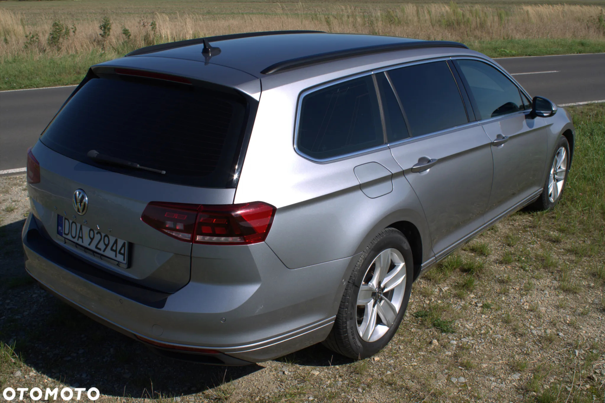 Volkswagen Passat Variant 2.0 TDI SCR DSG Business - 8