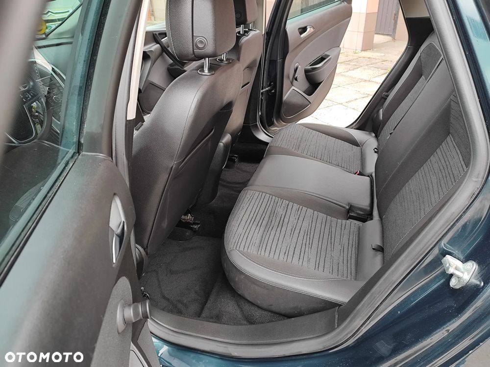 Opel Astra 1.4 Turbo Selection - 18