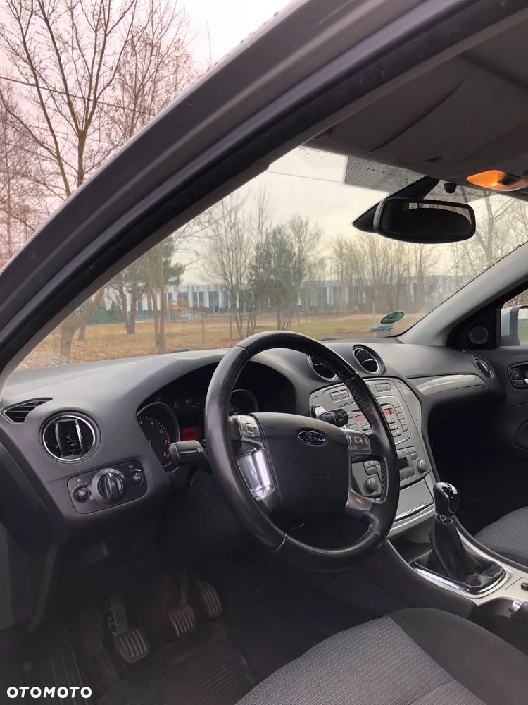 Ford Mondeo 2.0 Titanium - 8