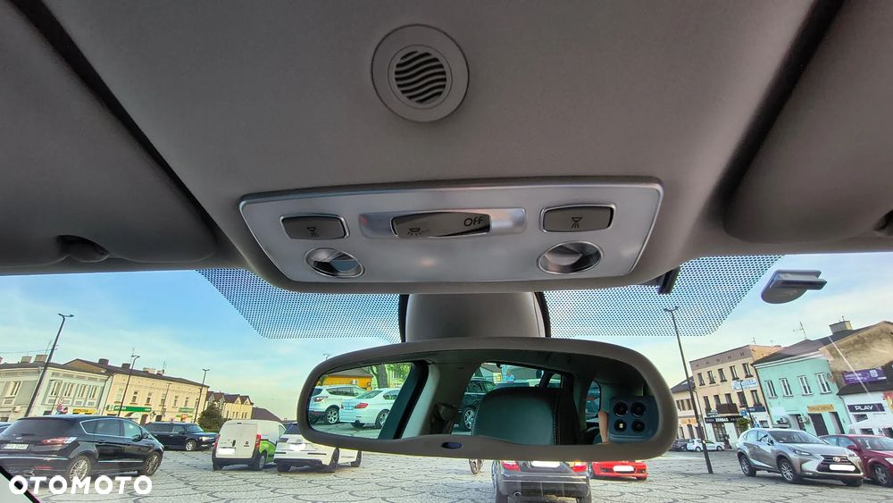 Renault Laguna 2.0 dCi Bose Edition - 27
