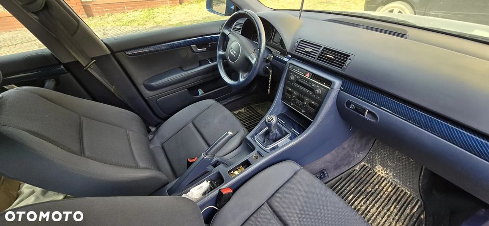AUDI A4 , Mask, Błotniki, Lampy, Srodek, Alufelgi w całosc - 14