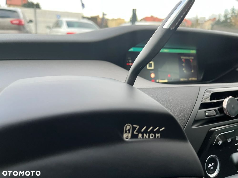 Citroën C4 Grand Picasso BlueHDi 150 EAT6 Exclusive - 28