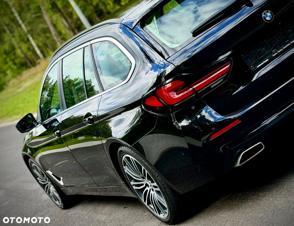 BMW Seria 5 530d xDrive - 11