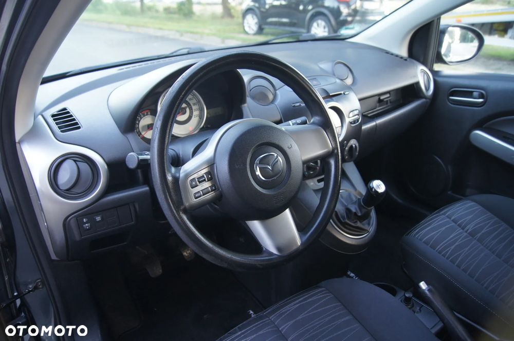 Mazda 2 1.3 MZR Active - 10