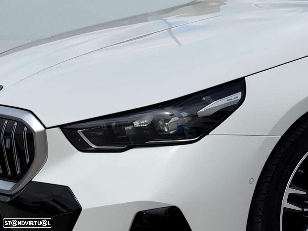 BMW i5 eDrive40 Pack Desportivo M - 3