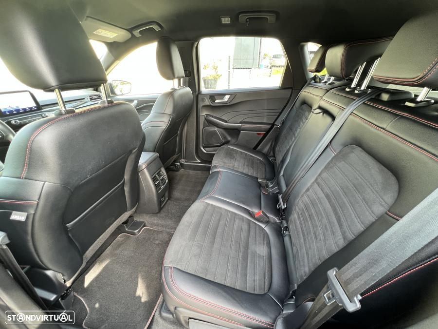 Ford Kuga 2.5 PHEV ST-Line X - 21