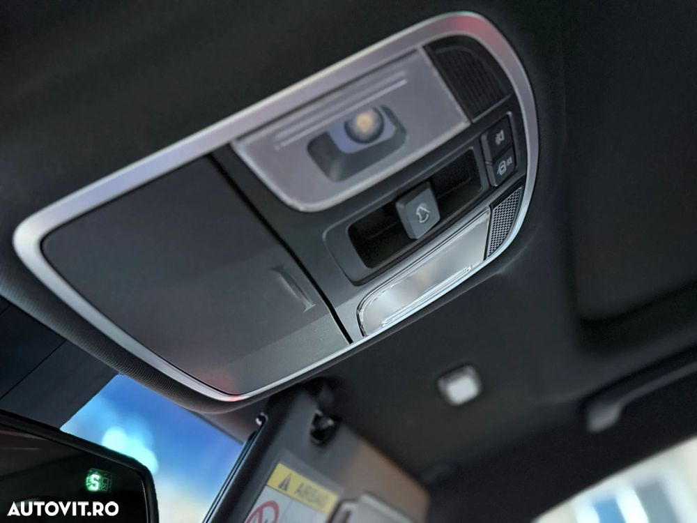 Hyundai Tucson 2.0 CRDI 4WD Automatik Premium - 11