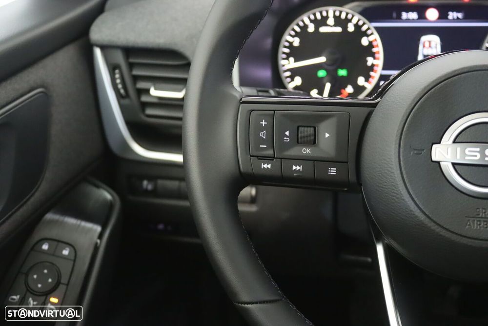 Nissan Qashqai 1.3 DIG-T Engage - 11