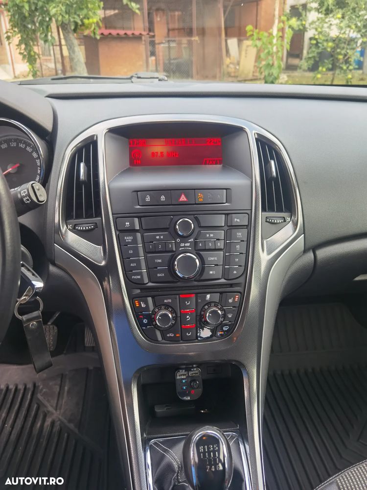 Opel Astra 1.4 Turbo Cosmo - 7