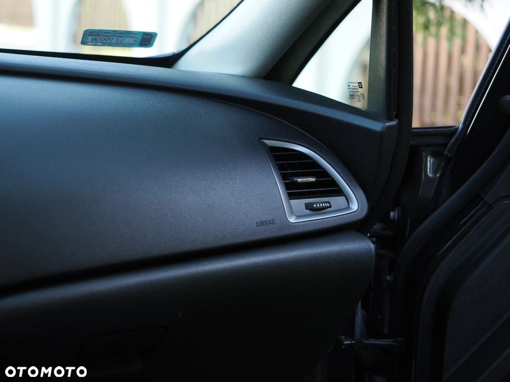 Opel Astra 1.4 T Active - 9
