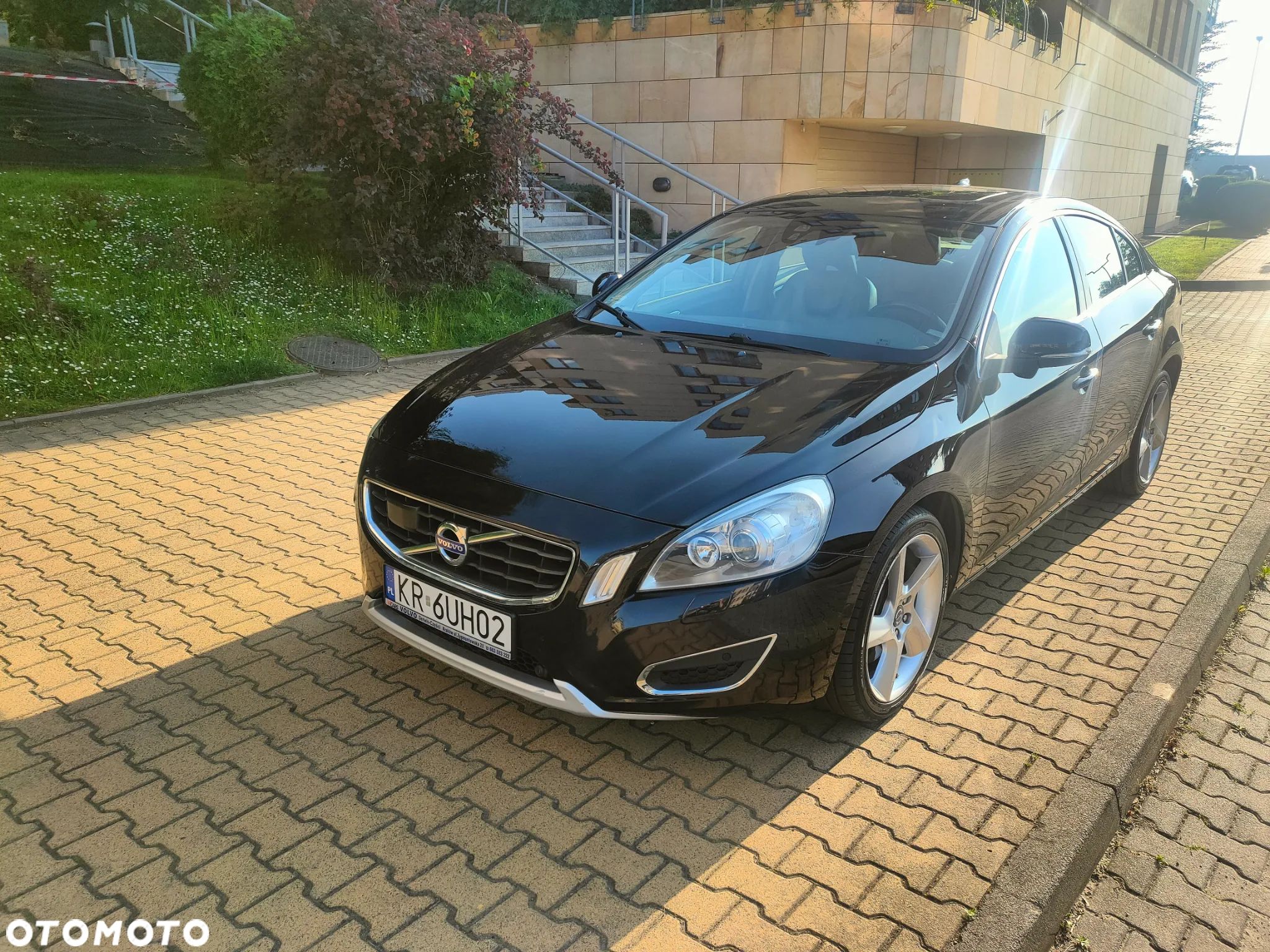 Volvo S60 2.0T Powershift Summum - 1
