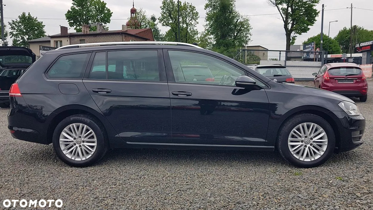 Volkswagen Golf Variant 2.0 TDI BlueMotion Technology Lounge - 12
