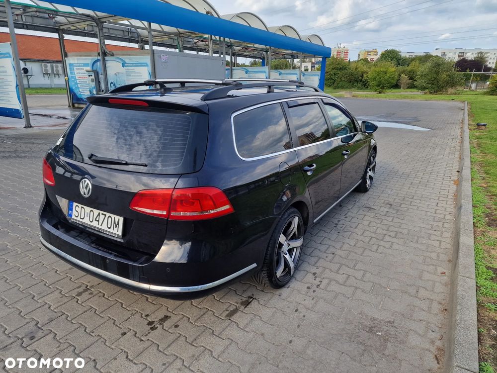 Volkswagen Passat 2.0 TDI Comfortline DSG - 4