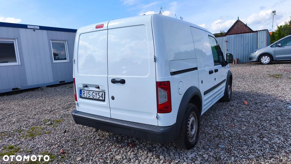 Ford Transit Connect - 8