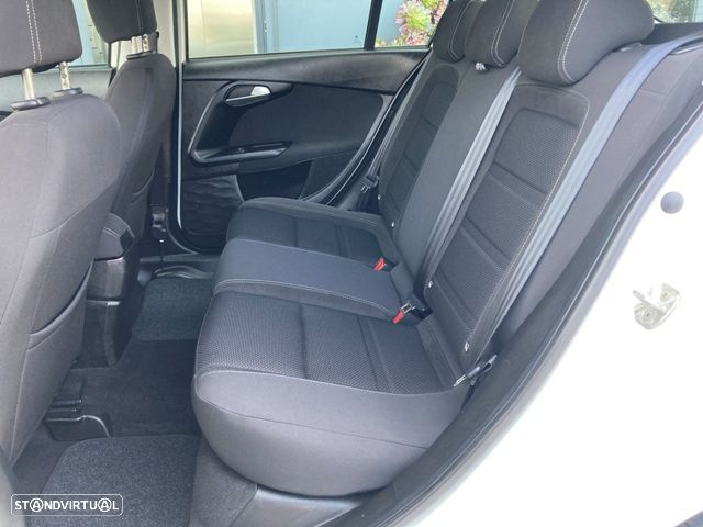 Fiat Tipo 1.3 M-Jet Easy - 26