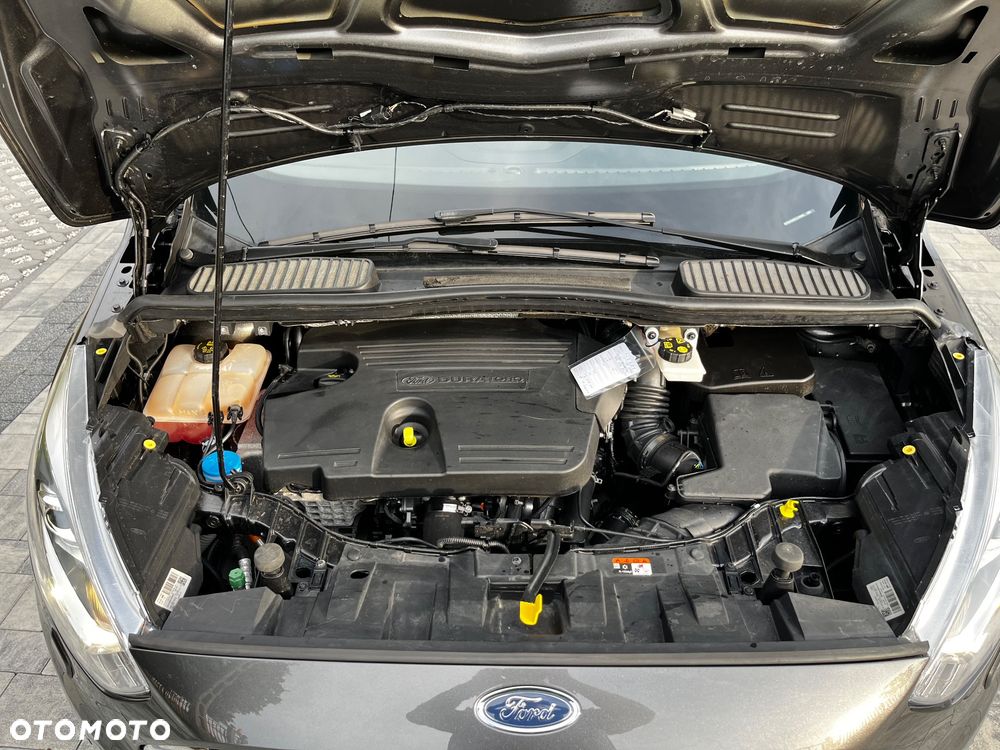 Ford C-MAX 2.0 TDCi Start-Stop-System Titanium - 24