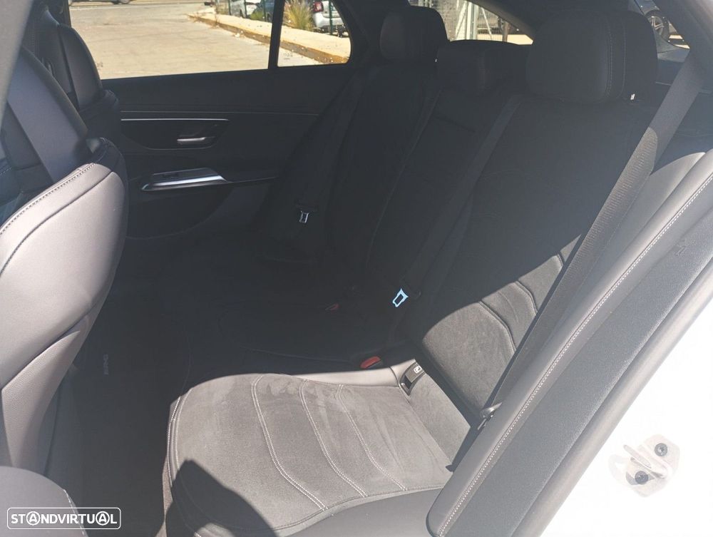 Mercedes-Benz E 300 de - 8